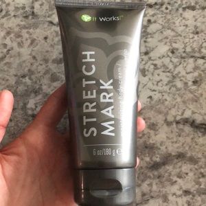 Moving sale!! - It Works! Stretch Mark Cream